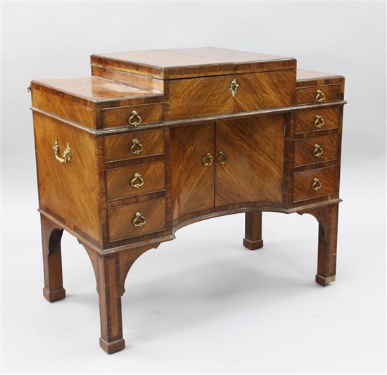 A George III fustic dressing table, attributed to Wright and Elwick of Wentworth, W.3ft 4in. D.1ft 9.5in. H.2ft 9.5in.